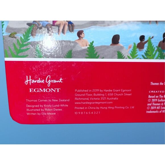 Rare 2019 Thomas Comes to New Zealand Hard Cover Book - Picture 4 of 4